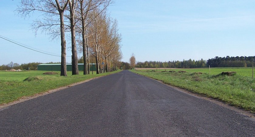 Gmina Rybno. Blisko 120 tys. zł dofinansowania na przebudowę kolejnej drogi gminnej