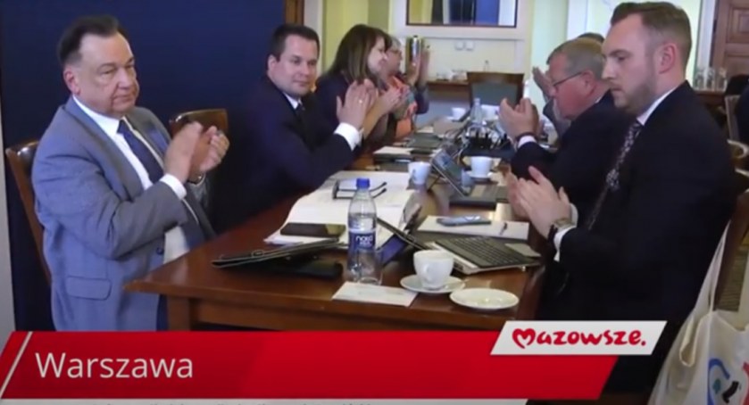 Wotum zaufania i absolutorium dla zarządu województwa mazowieckiego