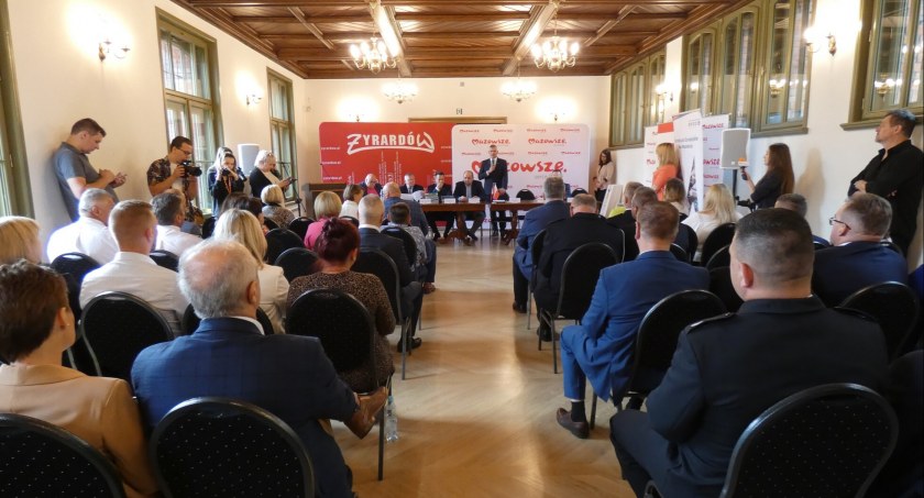 Duże pieniądze z samorządu województwa na inwestycje w powiecie sochaczewskim