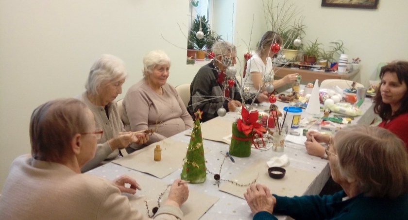 Fundacja Pomocy Osobom z Chorobą Alzheimera potrzebuje wsparcia 