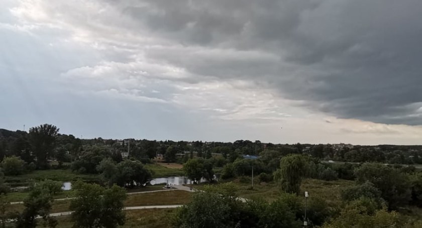 Pogoda w Sochaczewie - ostrzeżenia meteo na weekend 30-31 lipca