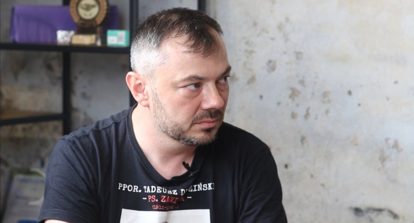 Warsztaty historyczne-półkolonie - czym są. Jakub Wojewoda w rozmowie z Tomkiem Ertmanem. [WIDEO]
