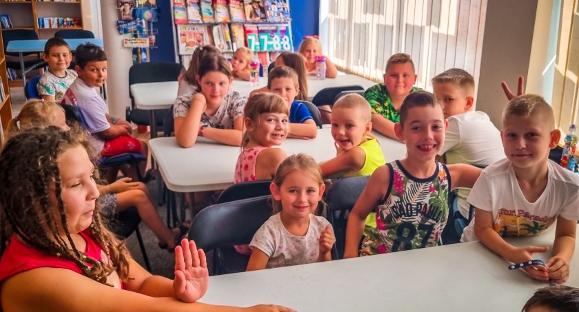 Młodzieszyn: Stolikowy Quiz w bibliotece