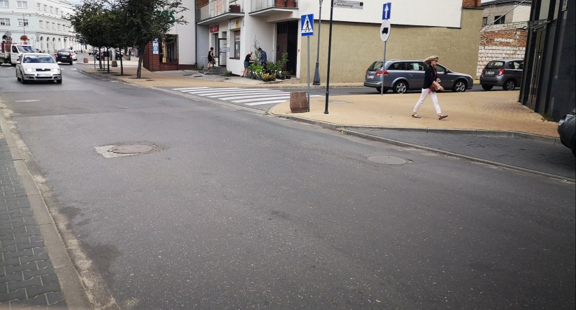 Sochaczewskie ulice - wszyscy mieszkańcy remontują nawierzchnie 