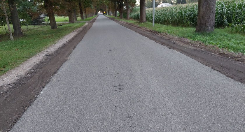 Gmina Rybno: Zakończono remont poboczy przy Al. Kasztanowej w miejscowości Rybno