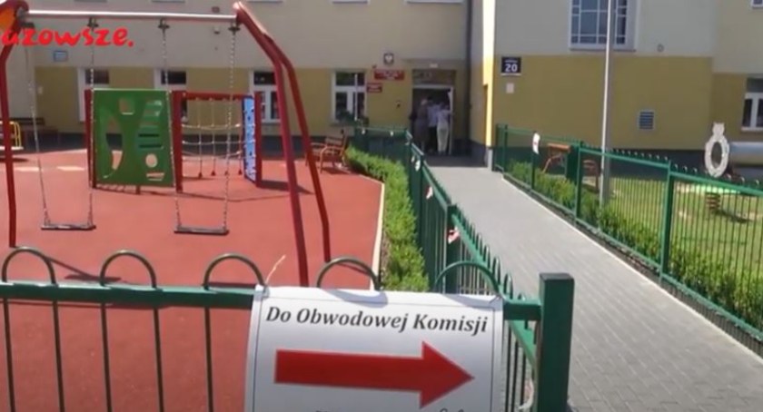 Termin wyborów samorządowych - jak ocenia go samorząd województwa?