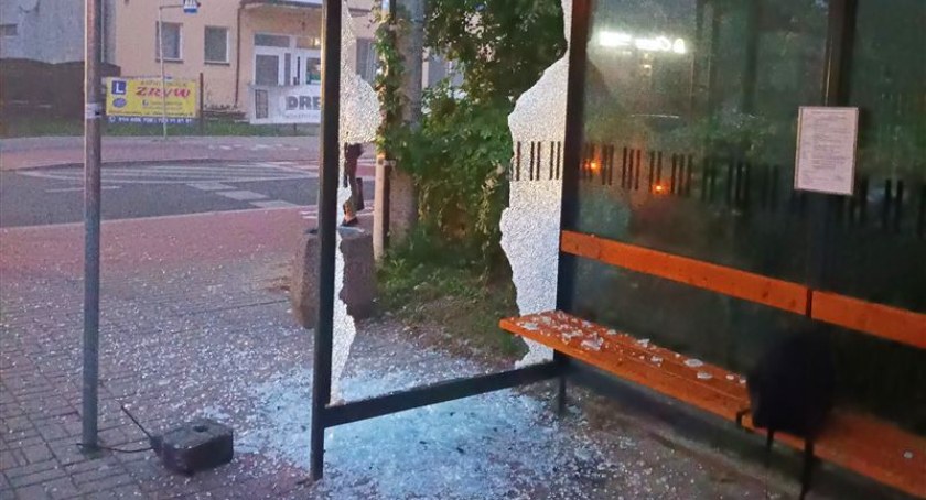 Sprawca zniszczenia przystanków ZKM Sochaczew zatrzymany