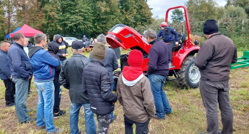 Gmina Rybno: Udane pokazy sprzętu rolniczego i sadowniczego