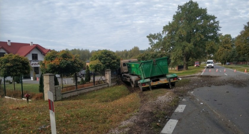 Wypadek w Żelazowej Woli - jedna osoba w szpitalu