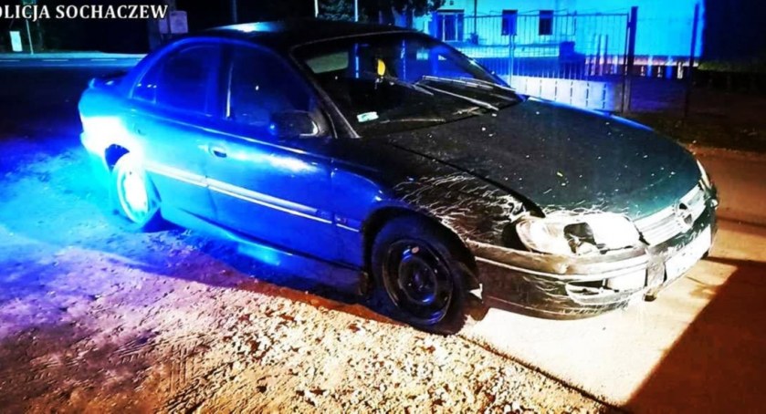 Pościg za 18-latkiem drogami powiatu sochaczewskiego, w tle narkotyki