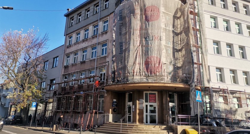 Remontowy boom przy 1 Maja w Sochaczewie - trzy inwestycje jednocześnie