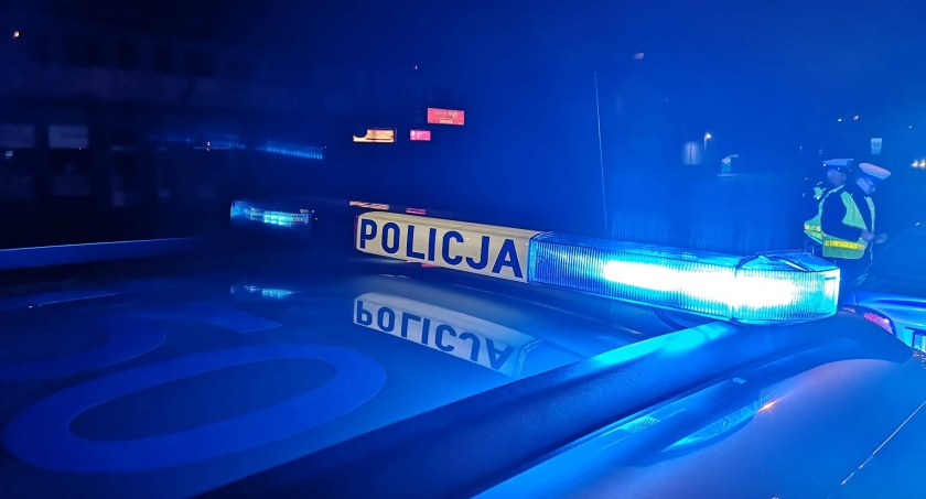 Śmierć mężczyzny przy DK 577 - funkcjonariusze apelują o pomoc 