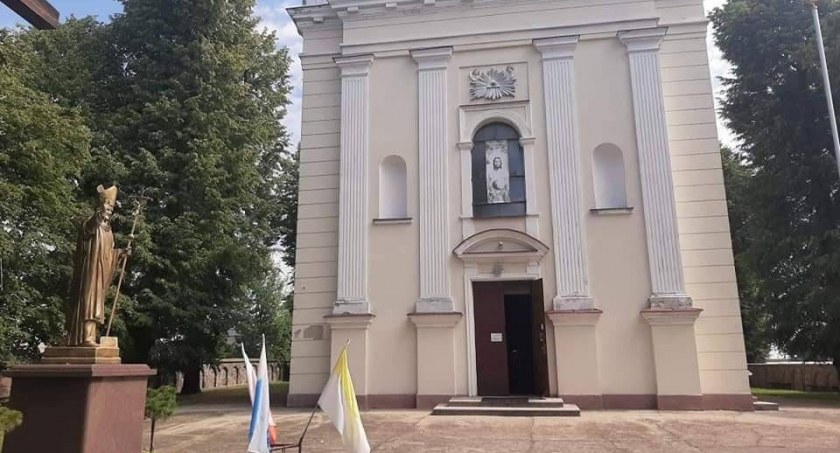 Gmina Rybno: Uroczysta msza za Ojczyznę z okazji 104. rocznicy odzyskania przez Polskę Niepodległości