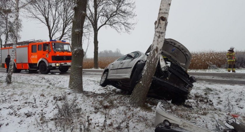 Straż pożarna w Sochaczewie podsumowuje dzisiejsze zdarzenia na drogach [FOTO]