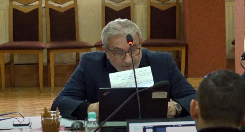 Diety radnych powiatu sochaczewskiego - kto jest niekompetentny, a kto opowiada brednie