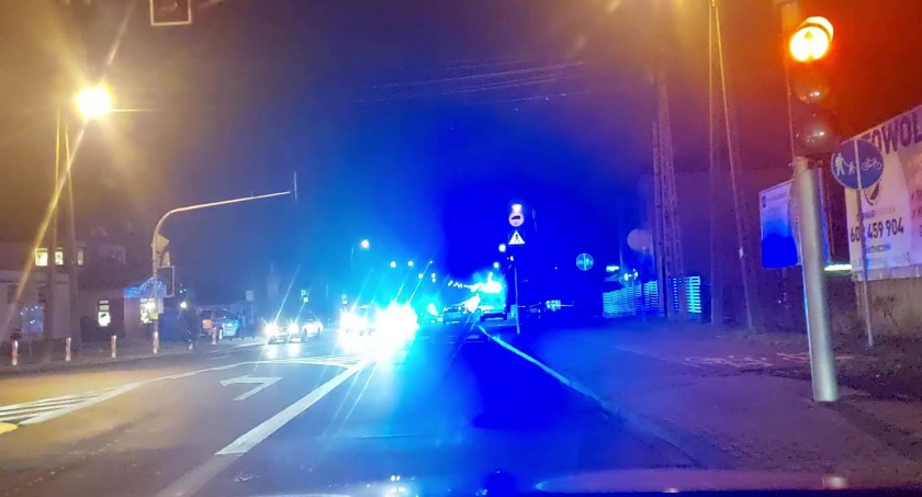 Karambol na skrzyżowaniu Płockiej i Gawłowskiej 