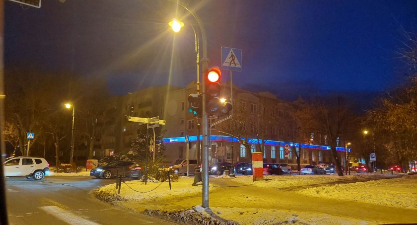 Świąteczne zakupy w Sochaczewie - tłumy na ulicach 