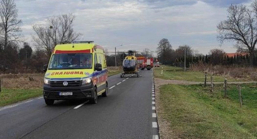 Śmigłowiec LPR lądował na drodze w gminie Brochów