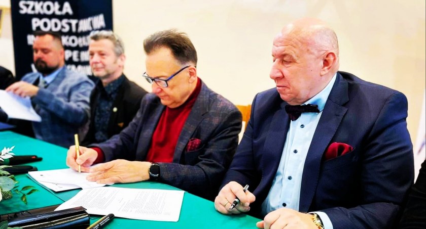 Duża modernizacja w gminie Teresin - dwa obiekty z unijnym dofinansowaniem
