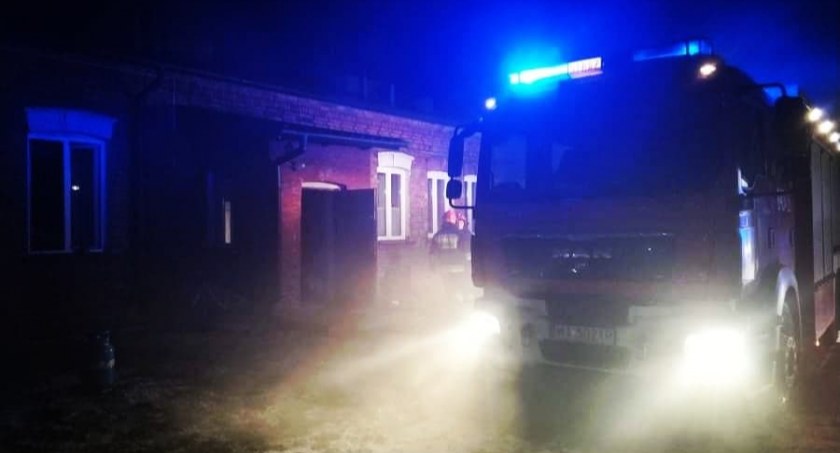 Pożar na Fabrycznej w Sochaczewie - w budynku były dzieci