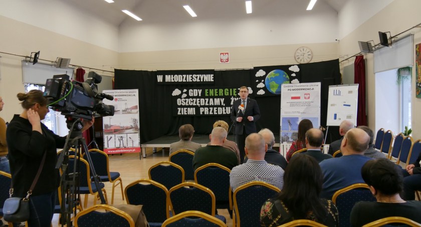 Podsumowanie zrealizowanej modernizacji oświetlenia ulicznego w Młodzieszynie