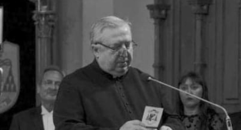 Zmarł proboszcz parafii w Iłowie - program uroczystości pogrzebowych