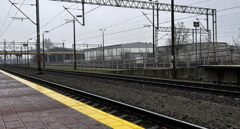 Koleje Mazowieckie - są opóźnienia w kursowaniu pociągów 