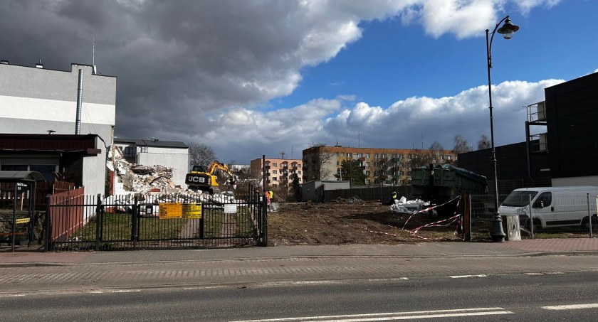 Nowa inwestycja w Sochaczewie - co dzieje się przy ulicy Traugutta? [FOTO]