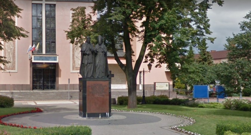 Rada Miasta Sochaczew i burmistrz w obronie Jana Pawła II - będzie uchwała?
