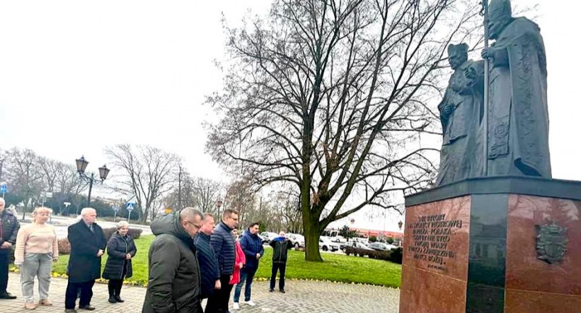Narodowy Marsz Papieski - obecni także przedstawiciele z powiatu i miasta Sochaczew
