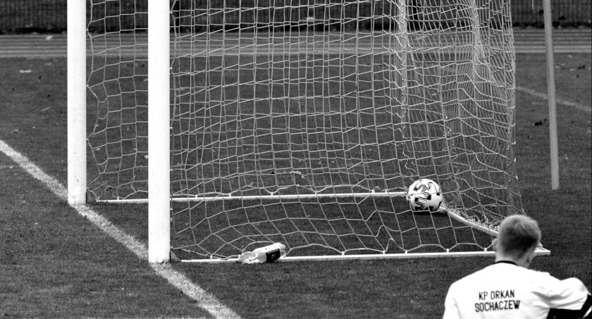 Sochaczewski futbol na dnie