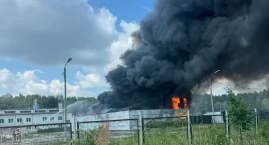 Pożar w zakładzie chemicznym w Sochaczewie