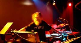 Muzyczny exodus Komendarka