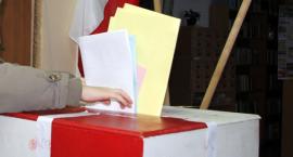 Czubacki i Osiecki w II turze – komentarze
