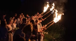 Tradycyjna zabawa i słowiańskie rytuały podczas Sobó&hellip;