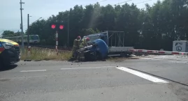 Wypadek na przejeździe w Witanowie. Pociągi nie kurs&hellip;