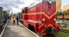 Pociąg Retro podkręca tempo na wakacje - trzy kursy &hellip;