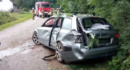 Skasował słup w Zakrzewie i uciekł