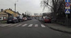 Nieprawidłowe parkowanie pod PKP: kierowca autobusu zgłosił 24 przypadki
