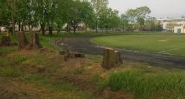 Stadion przy Warszawskiej – usuwają nie tylko trawę 