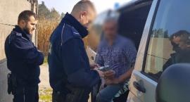 Skandal w Azorku - nietrzeźwy opiekun w pracy 