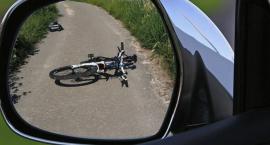 Zderzenie samochodu dostawczego z rowerzystą w Wólce Smolanej 