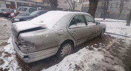 Osiedle Senatorska w Sochaczewie – śladem samochodowych wraków [FOTO] 