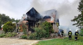 Pożar w Konarach - jedna osoba poszkodowana [ZDJĘCIA]