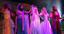 Magiczny świat przyjaźni - Elsa i spółka zapraszają na spektakl [WIDEO]