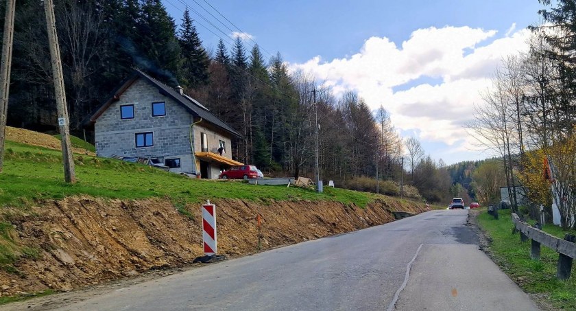 Stryszawa: Kierowcy odczują poprawę. Ważna droga w remoncie