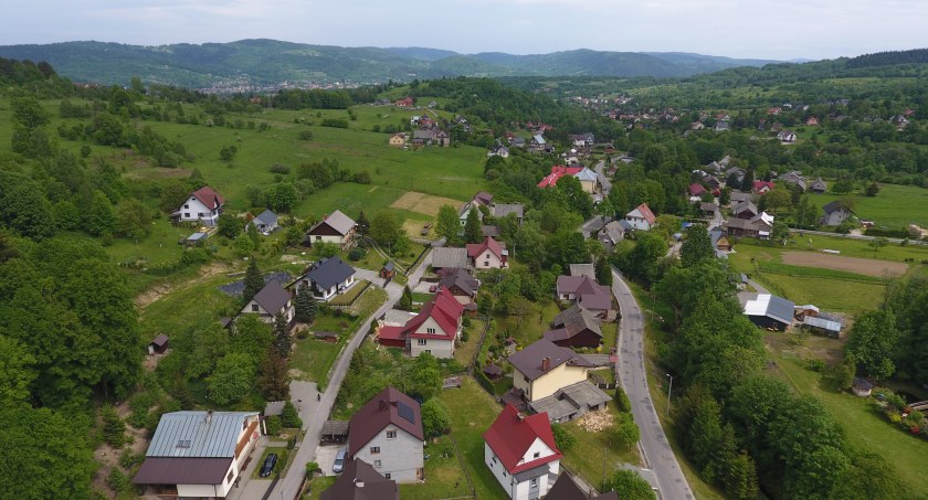 Historycznie i legendarnie o Grzechyni