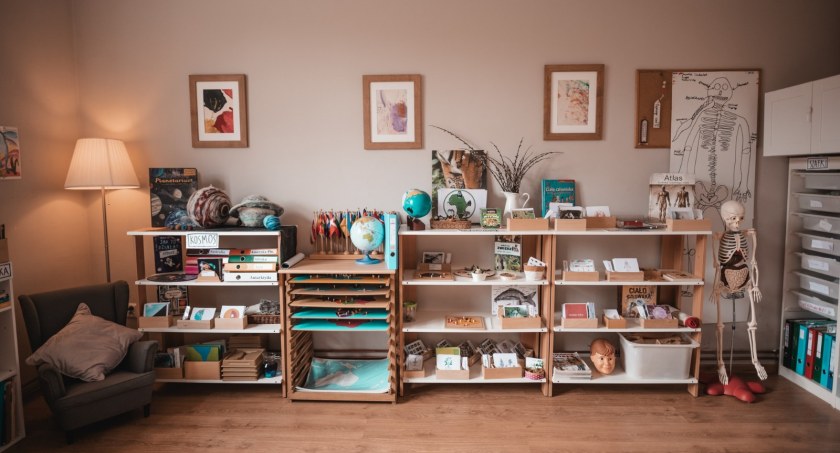 Jak szkoła Montessori w Wadowicach zmienia życie uczniów na lepsze?