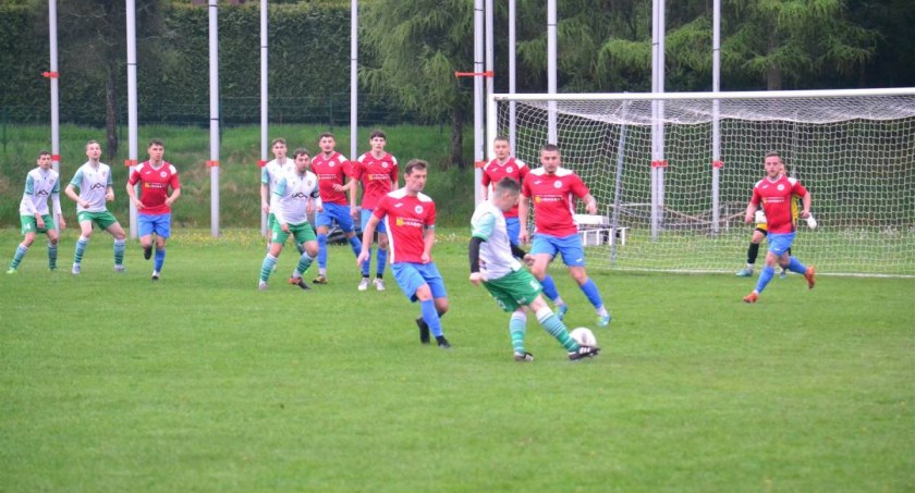 LIGA OKRĘGOWA: Przebudzenie i nowe oblicze Naroża Juszczyn. Rozregulowane celowniki Babiej Góry