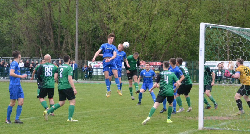 LIGA OKRĘGOWA: Jeziorski szachuje, Jordan punktuje
